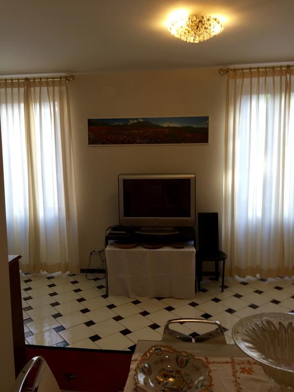 Appartamento Piazza San Marco Floransa Oda fotoğraf
